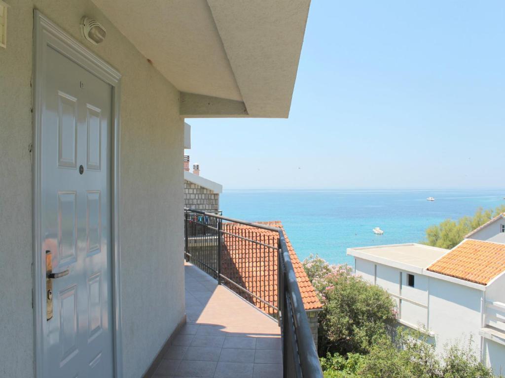 Apartments Galija Petrovac Buitenkant foto