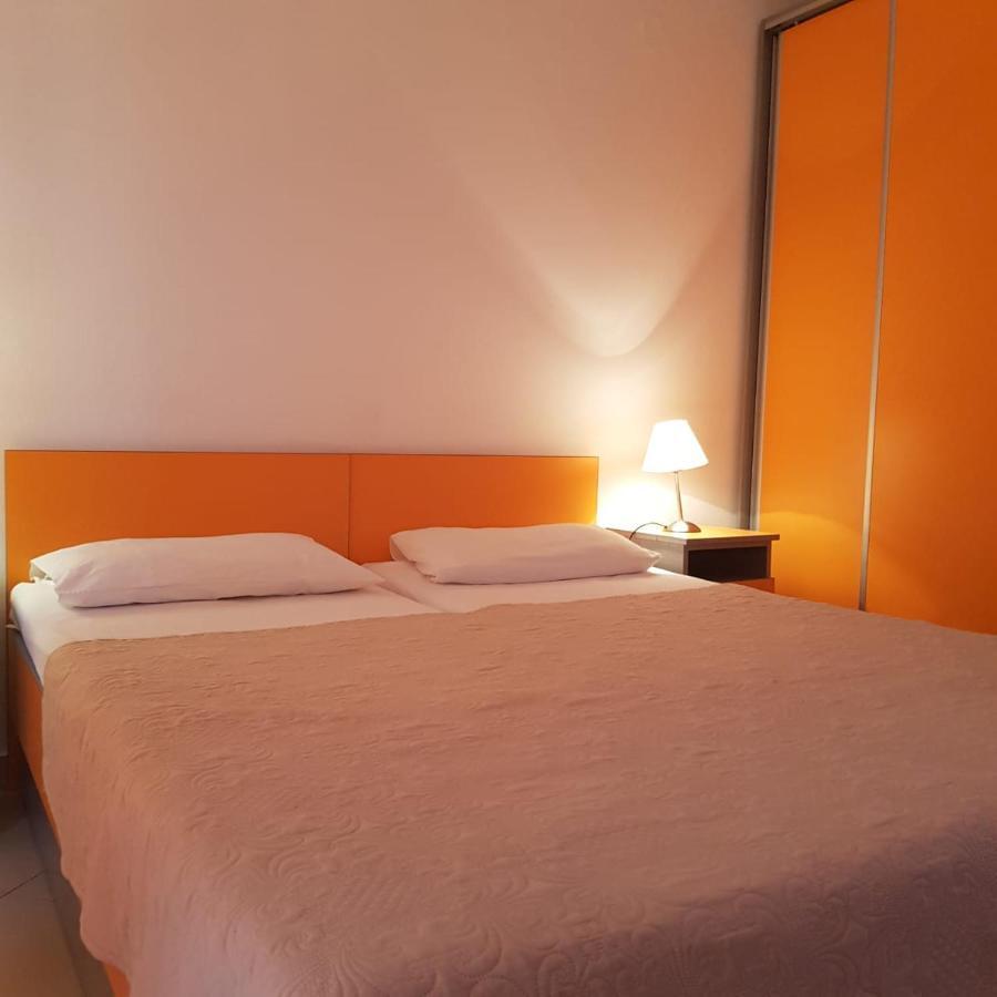 Apartments Galija Petrovac Buitenkant foto